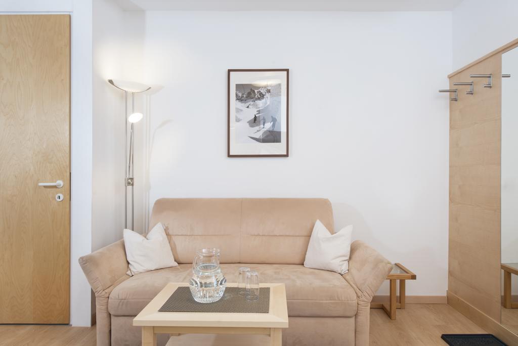 Apartment Paula Seefeld in Tirol Room photo